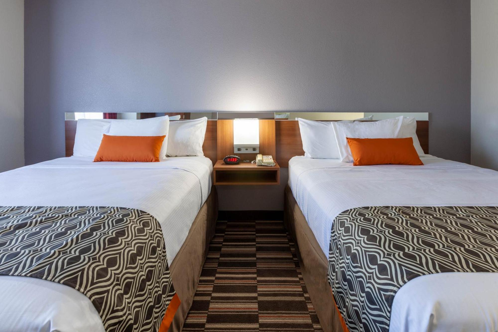 Microtel Inn & Suites By Wyndham Sunbury - Columbus North Экстерьер фото
